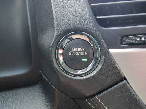 Used 2019 GMC Yukon Denali w/ Denali Ultimate Package AWD/4WD image 17