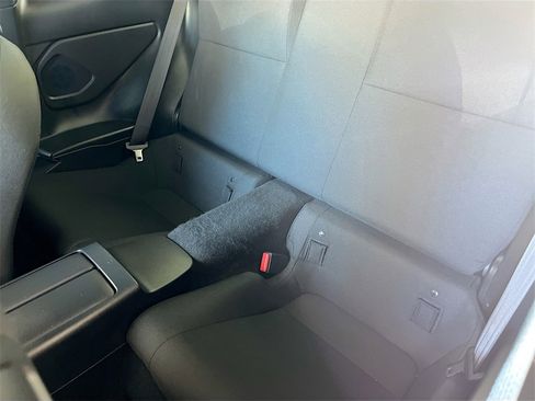 Used 2023 Toyota GR86 image 24