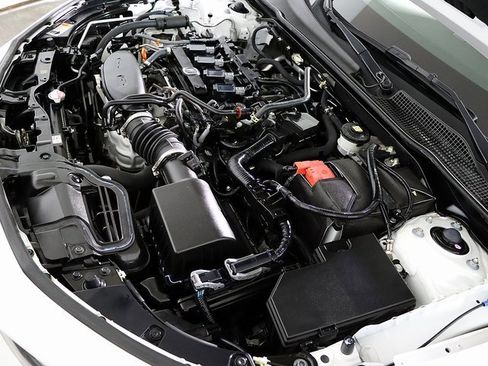 Certified 2024 Acura Integra Base image 35