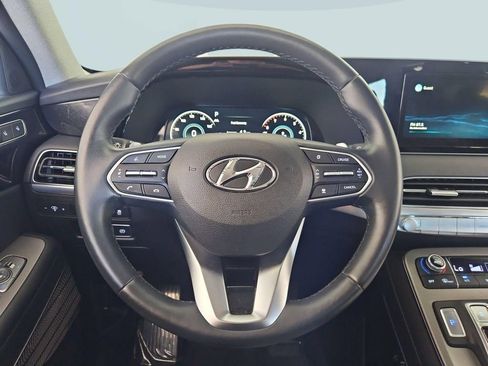 Certified 2022 Hyundai Palisade Limited AWD/4WD image 14