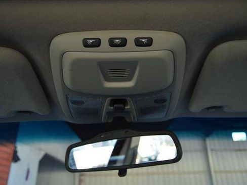 Used 2005 Volvo XC70 AWD/4WD image 25
