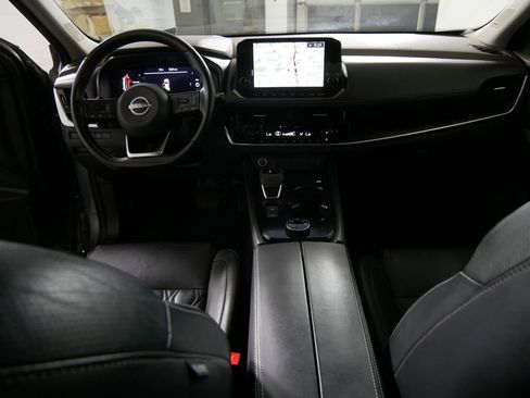 Used 2022 Nissan Rogue Platinum w/ Head-Up Display Package image 22