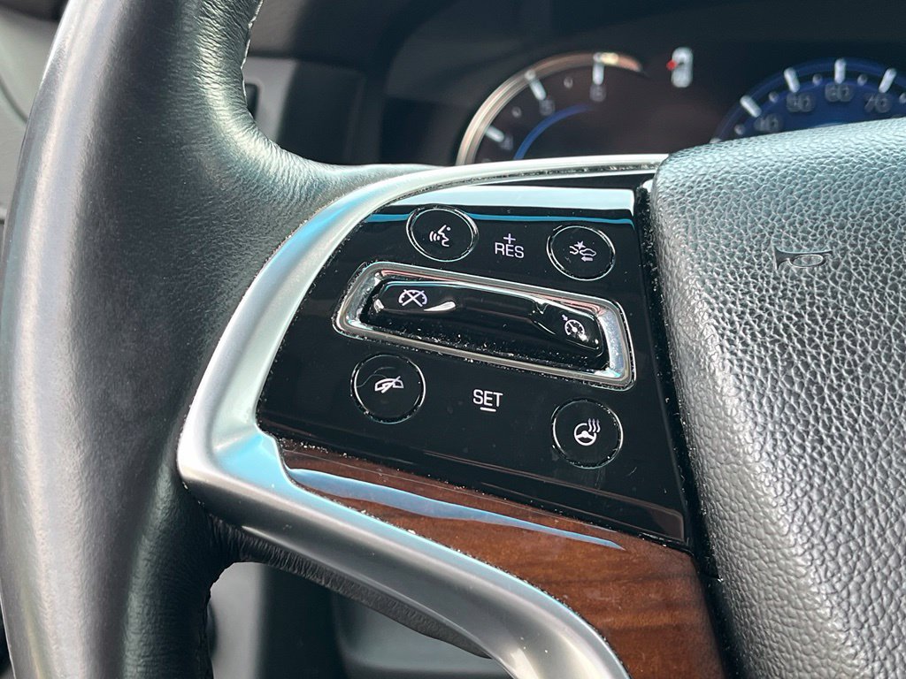 Used 2018 Cadillac Escalade Luxury w/ LPO, Radiant Package AWD/4WD image 37