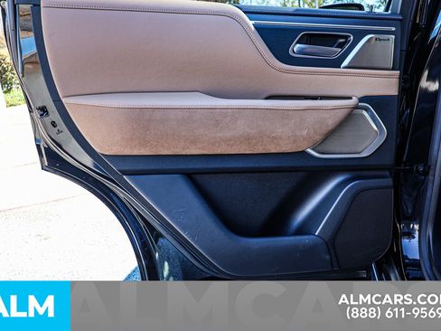 Used 2025 INFINITI QX80 Sensory image 47