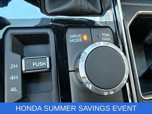 Used 2025 Toyota Tundra Limited AWD/4WD image 26