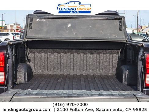 Used 2022 GMC Sierra 1500 Elevation image 24