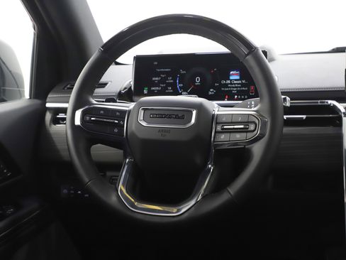 Used 2025 GMC Sierra EV Denali image 18