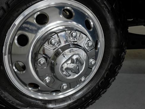 Used 2024 RAM 3500 Limited AWD/4WD image 58