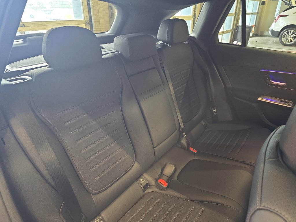 Certified 2026 Mercedes-Benz GLC 300 image 14