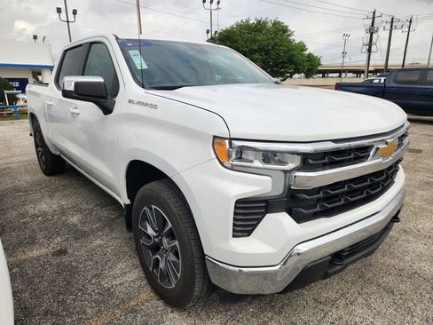 Used 2023 Chevrolet Silverado 1500 LT image 1