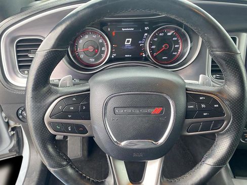 Used 2020 Dodge Charger SXT w/ Plus Group image 6