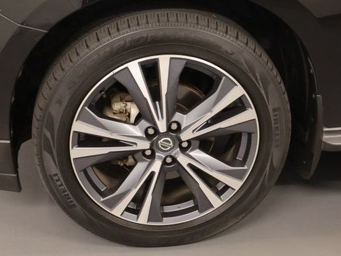 Used 2020 Nissan Pathfinder Platinum w/ Cargo Package AWD/4WD image 8