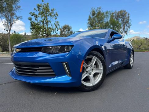 Used 2017 Chevrolet Camaro LT image 1