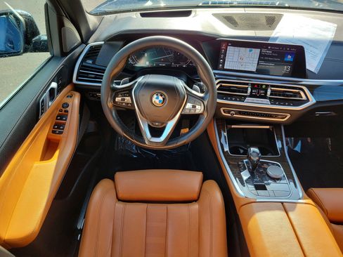 Used 2021 BMW X5 xDrive40i w/ Premium Package image 15