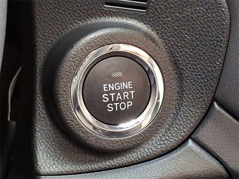 Used 2025 Subaru Outback Premium image 23