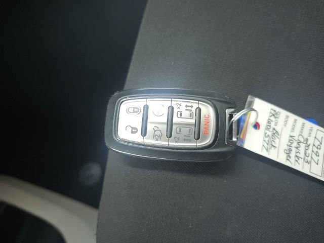 Used 2023 Chrysler Voyager LX FWD image 14