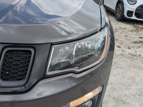 Used 2019 Jeep Compass Trailhawk AWD/4WD image 10