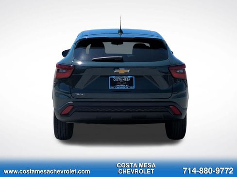 New 2026 Chevrolet Trax LS FWD image 6