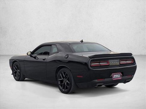 Used 2019 Dodge Challenger GT w/ Plus Package image 8