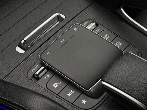 Used 2023 Mercedes-Benz GLE 350 4MATIC w/ AMG Line Exterior image 19