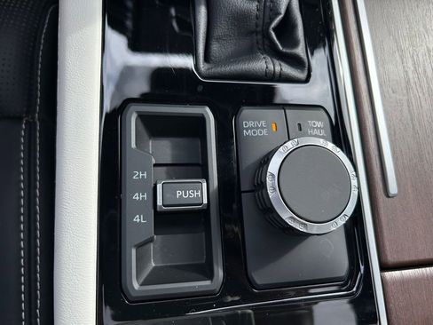 Used 2023 Toyota Tundra Capstone AWD/4WD image 35