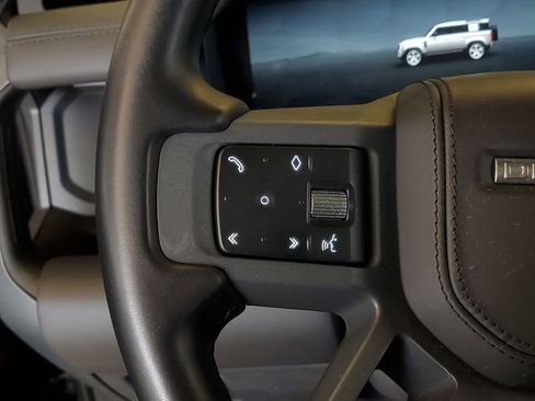 Used 2024 Land Rover Defender 110 X image 17