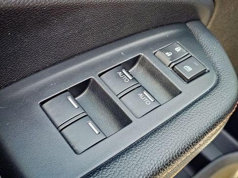 Used 2022 Honda Passport TrailSport image 11