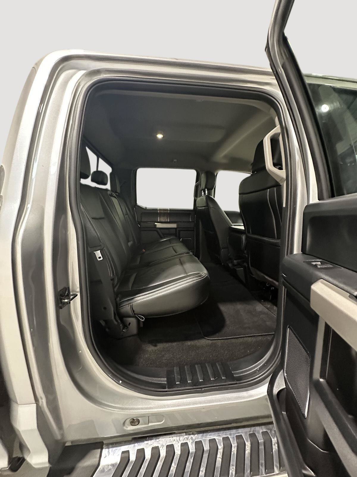 Used 2020 Ford F150 Lariat AWD/4WD image 23