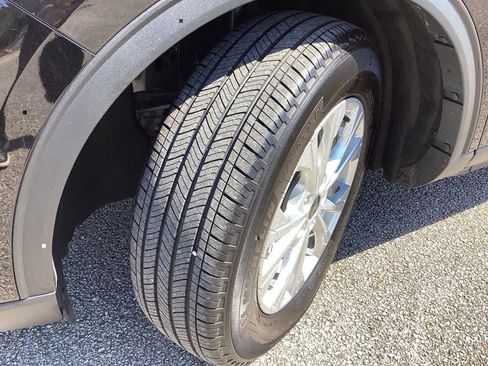 New 2025 Ford Escape Active w/ Tech Pack #1 image 18