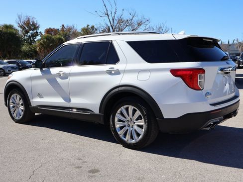 Used 2024 Ford Explorer King Ranch w/ Technology Package image 3