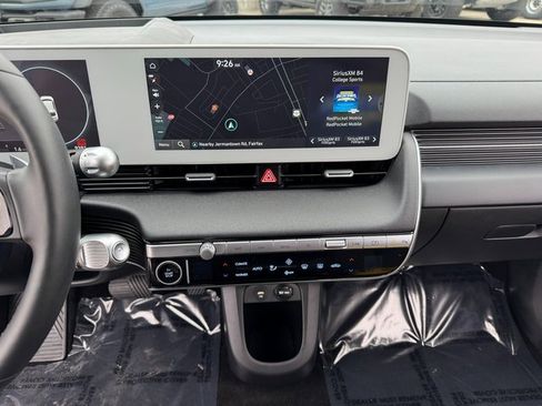 Used 2023 Hyundai Ioniq 5 Limited image 25