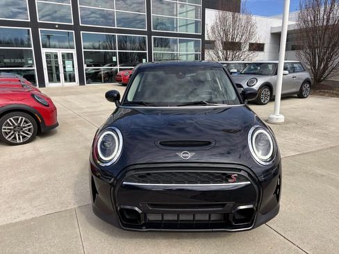Used 2024 MINI Cooper S image 2