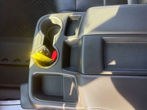 Used 2020 Chevrolet Silverado 1500 LT Trail Boss w/ Convenience Package image 27