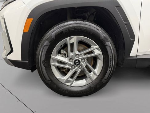 Certified 2025 Hyundai Tucson SE AWD/4WD image 14