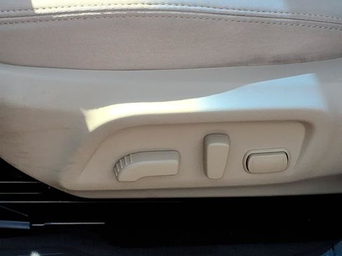 Used 2018 Subaru Legacy 2.5i Premium AWD/4WD image 8
