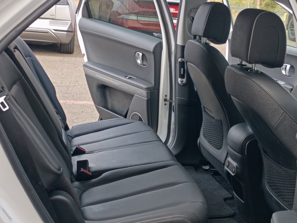 Used 2023 Hyundai Ioniq 5 SEL AWD/4WD image 18