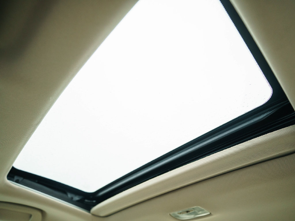 Used 2015 Honda Accord EX-L image 32