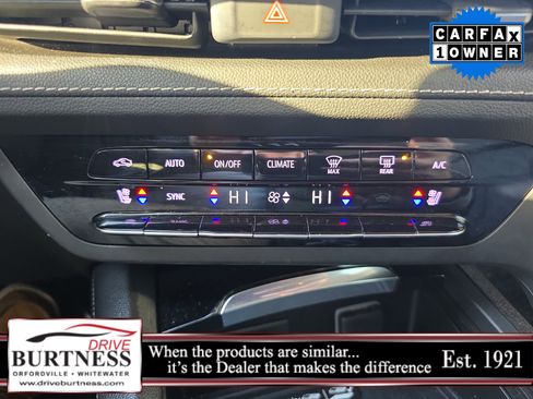 Certified 2023 Buick Envision Avenir image 3