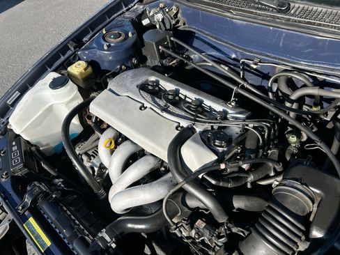 Used 1999 Toyota Corolla VE image 21