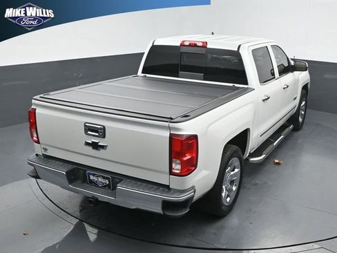 Used 2018 Chevrolet Silverado 1500 LTZ w/ Texas Edition image 15