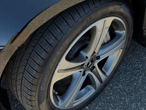 Used 2018 Mercedes-Benz E 400 Coupe image 13