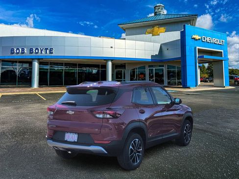 New 2026 Chevrolet TrailBlazer LT w/ Convenience Package image 5
