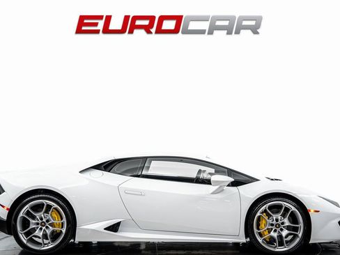 Used 2018 Lamborghini Huracan LP 580-2 RWD image 6
