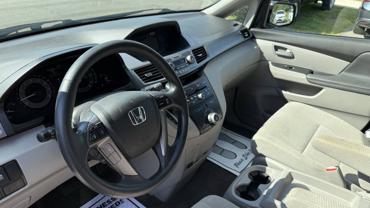 Used 2013 Honda Odyssey EX image 10