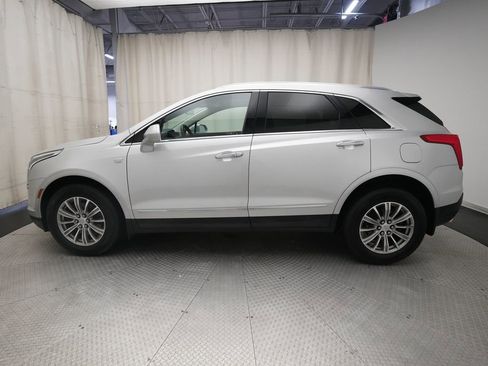 Used 2018 Cadillac XT5 Luxury w/ Driver Awareness Package AWD/4WD image 26