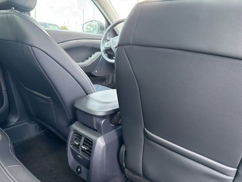 New 2025 Ford Mustang Mach-E Premium image 19