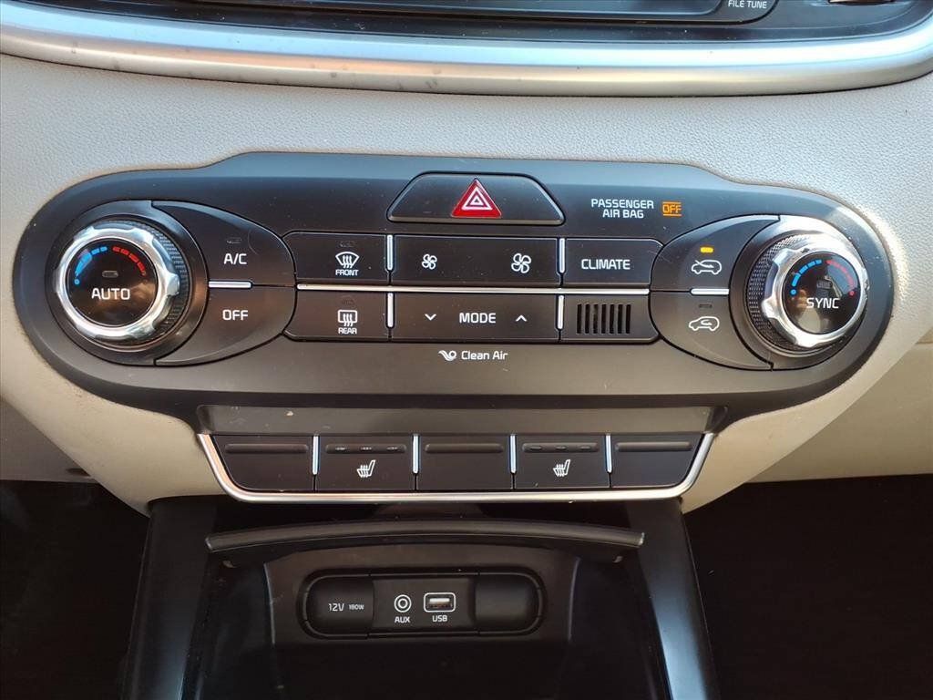 Used 2017 Kia Sorento FWD w/ LX Convenience Package image 20