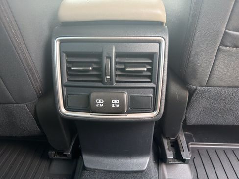 Used 2021 Subaru Forester Premium w/ Popular Package #1 AWD/4WD image 21