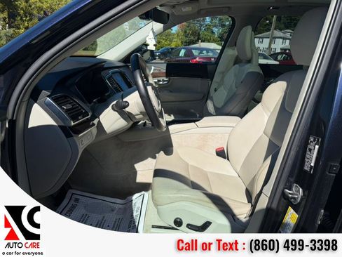 Used 2016 Volvo XC90 T6 Momentum w/ Momentum Plus Package image 21