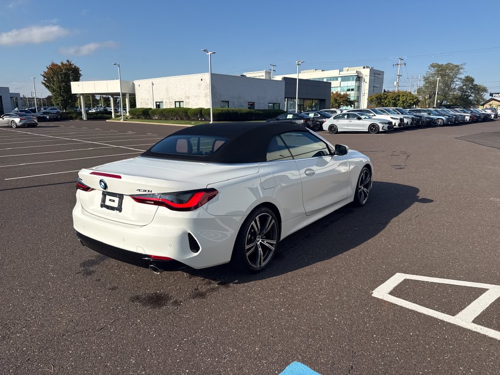 Certified 2024 BMW 430i xDrive Convertible w/ Premium Package AWD/4WD image 5